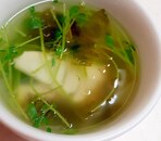 たけのこと豆苗の中華スープ